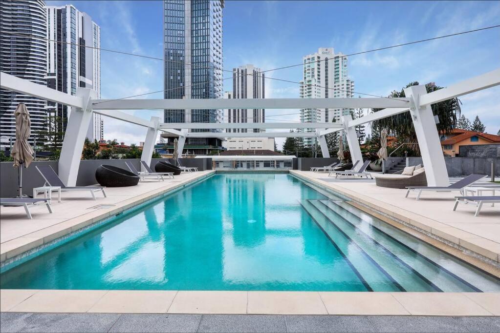 Broadbeach Stunner Modern And Central Gold Coast Zewnętrze zdjęcie