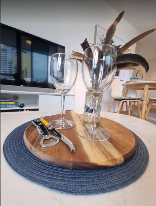 Broadbeach Stunner Modern And Central Gold Coast Zewnętrze zdjęcie