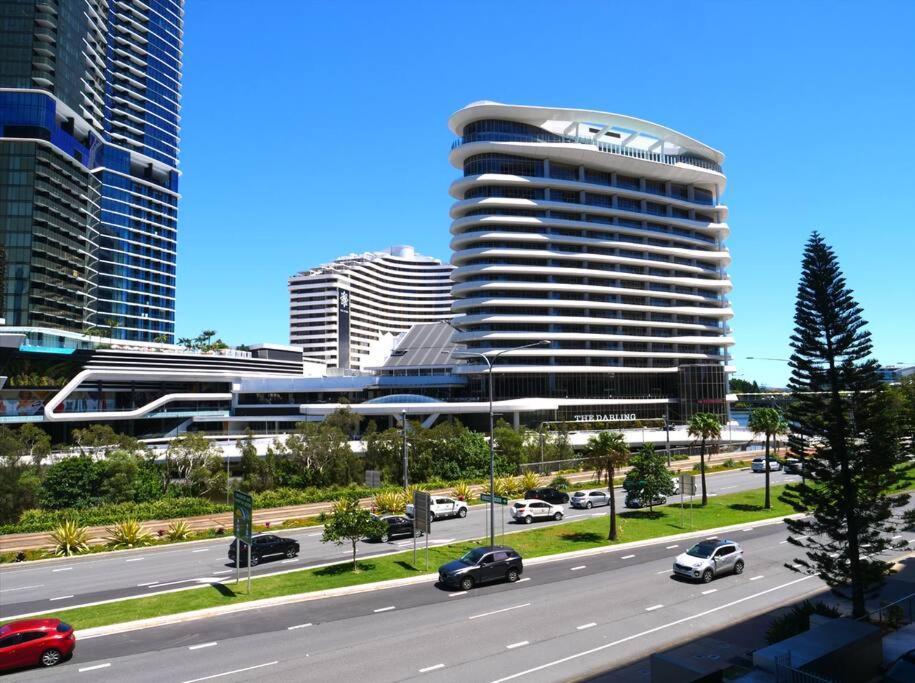 Broadbeach Stunner Modern And Central Gold Coast Zewnętrze zdjęcie